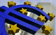 ユーロ 欧州中央銀行